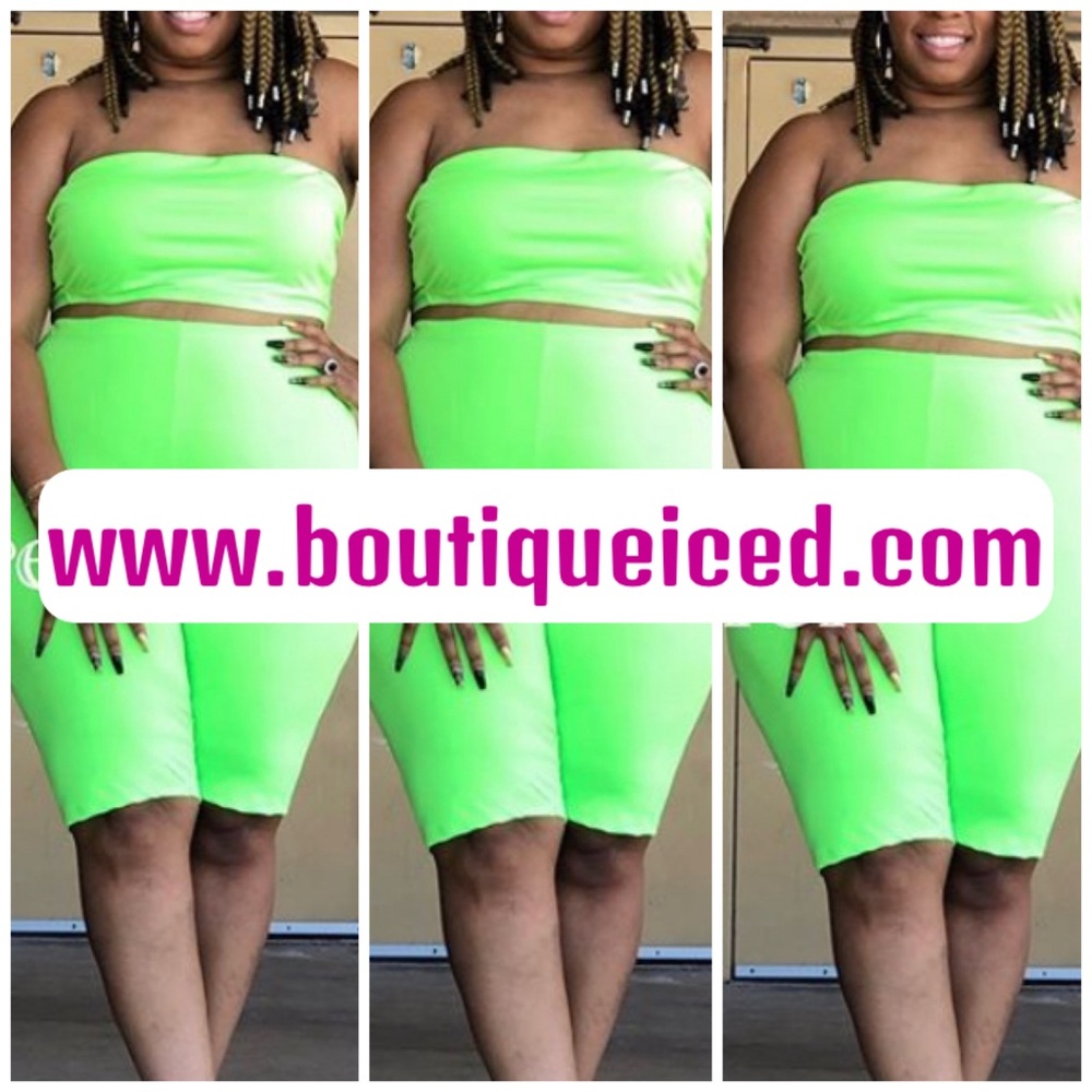 Plus Size Set 💚 - Picture 3 of 4